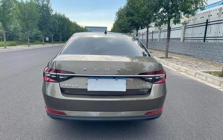 Skoda Superb III рестайлинг, 2022 год, 1 900 008 рублей, 7 фотография