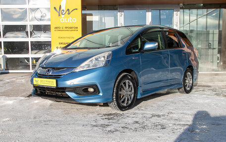 Honda Fit Shuttle I рестайлинг, 2013 год, 949 000 рублей, 3 фотография