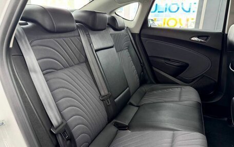 Opel Astra J, 2014 год, 1 100 000 рублей, 17 фотография