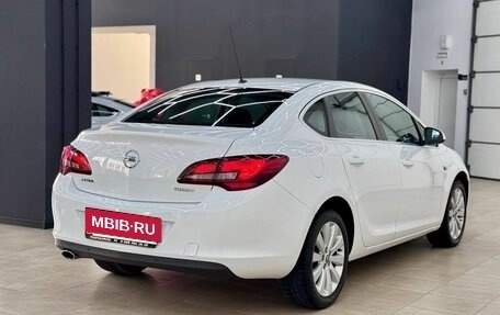 Opel Astra J, 2014 год, 1 100 000 рублей, 12 фотография