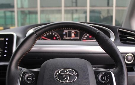 Toyota Sienta II, 2021 год, 1 540 000 рублей, 10 фотография