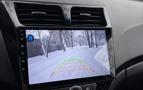 Hyundai Solaris II рестайлинг, 2013 год, 800 000 рублей, 14 фотография