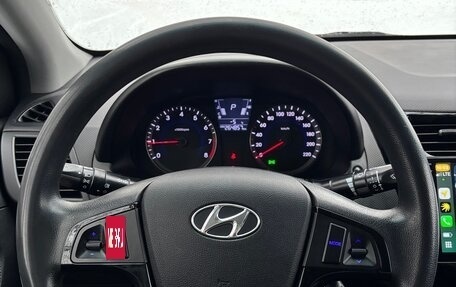 Hyundai Solaris II рестайлинг, 2013 год, 800 000 рублей, 11 фотография