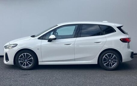 BMW 2 серия Active Tourer, 2022 год, 1 540 000 рублей, 2 фотография