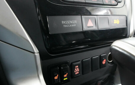 Mitsubishi Pajero Sport III рестайлинг, 2018 год, 2 882 000 рублей, 17 фотография