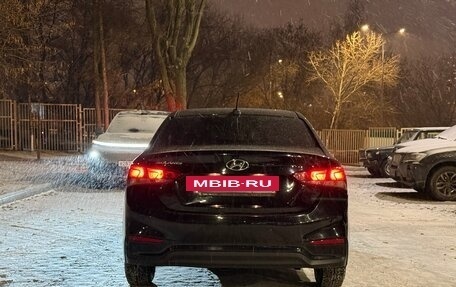 Hyundai Solaris II рестайлинг, 2017 год, 1 250 000 рублей, 4 фотография