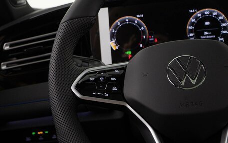 Volkswagen Tiguan, 2025 год, 5 096 888 рублей, 13 фотография