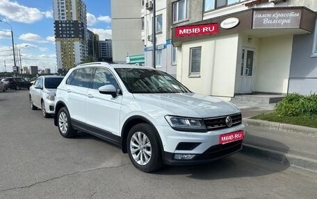 Volkswagen Tiguan II, 2017 год, 2 650 000 рублей, 1 фотография