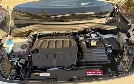 Volkswagen Tiguan, 2025 год, 4 845 000 рублей, 10 фотография