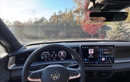 Volkswagen Tiguan, 2025 год, 4 845 000 рублей, 25 фотография