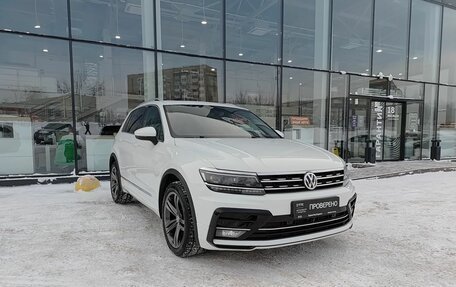 Volkswagen Tiguan II, 2018 год, 2 299 000 рублей, 3 фотография