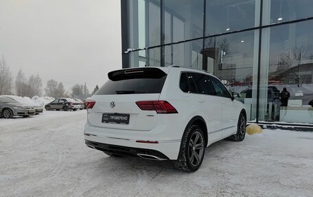 Volkswagen Tiguan II, 2018 год, 2 299 000 рублей, 6 фотография