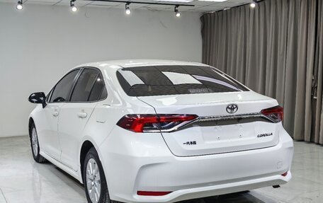 Toyota Corolla, 2022 год, 1 680 000 рублей, 6 фотография