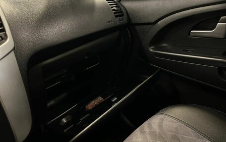 KIA Venga I, 2011 год, 689 000 рублей, 30 фотография