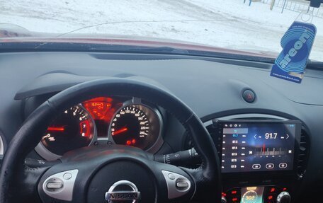 Nissan Juke II, 2011 год, 930 000 рублей, 10 фотография