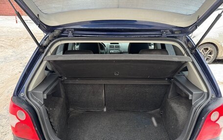 Volkswagen Polo IV рестайлинг, 2004 год, 395 000 рублей, 21 фотография