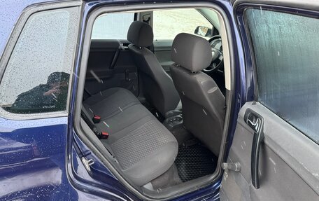 Volkswagen Polo IV рестайлинг, 2004 год, 395 000 рублей, 29 фотография