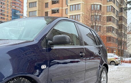 Volkswagen Polo IV рестайлинг, 2004 год, 395 000 рублей, 32 фотография