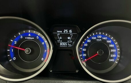 Hyundai Elantra V, 2015 год, 1 300 000 рублей, 13 фотография