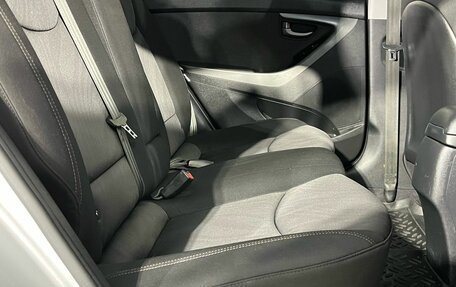 Hyundai Elantra V, 2015 год, 1 300 000 рублей, 17 фотография