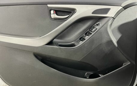 Hyundai Elantra V, 2015 год, 1 300 000 рублей, 18 фотография