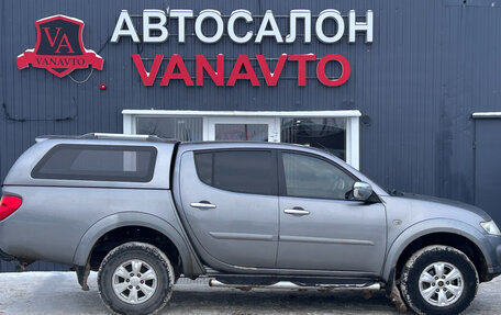 Mitsubishi L200 IV рестайлинг, 2014 год, 1 763 000 рублей, 4 фотография