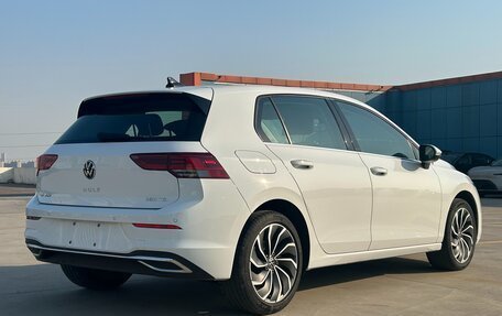 Volkswagen Golf VIII, 2022 год, 1 815 000 рублей, 5 фотография