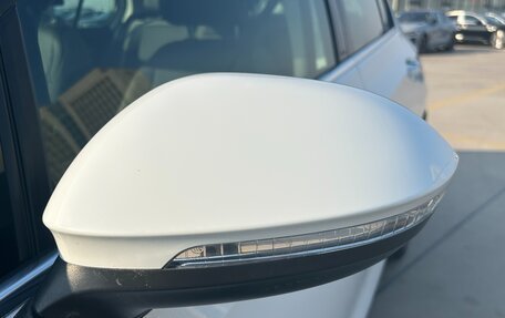 Volkswagen Golf VIII, 2022 год, 1 815 000 рублей, 11 фотография