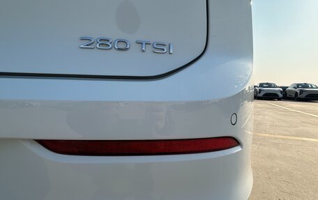 Volkswagen Golf VIII, 2022 год, 1 815 000 рублей, 24 фотография