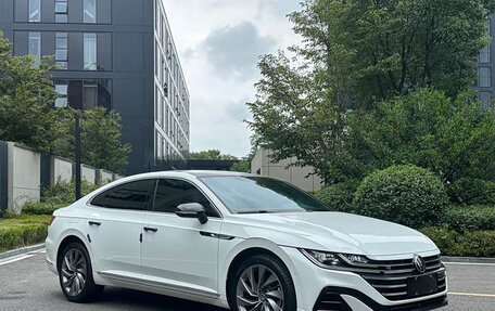 Volkswagen Passat CC, 2024 год, 4 110 000 рублей, 2 фотография