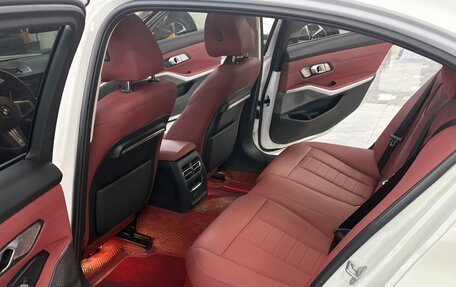 BMW 3 серия, 2021 год, 2 980 000 рублей, 15 фотография