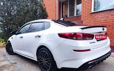 KIA Optima IV, 2018 год, 1 960 000 рублей, 13 фотография