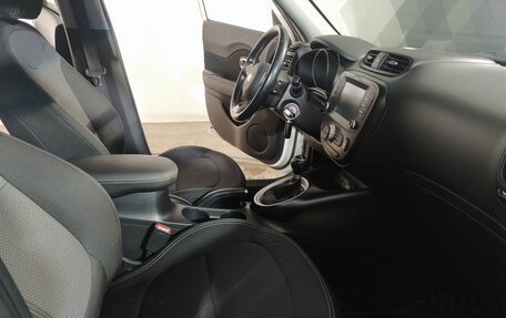 KIA Soul II рестайлинг, 2017 год, 1 320 000 рублей, 29 фотография