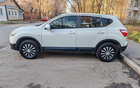 Nissan Qashqai, 2011 год, 860 000 рублей, 3 фотография