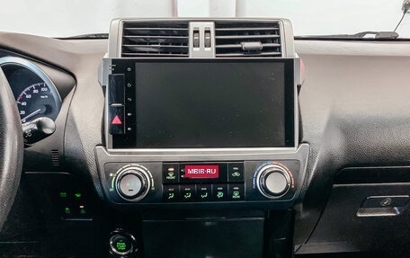 Toyota Land Cruiser Prado 150 рестайлинг 2, 2016 год, 2 980 200 рублей, 16 фотография