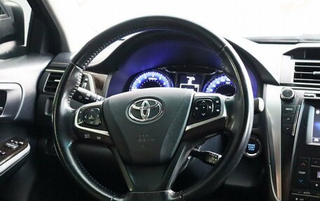 Toyota Camry, 2015 год, 1 749 000 рублей, 10 фотография