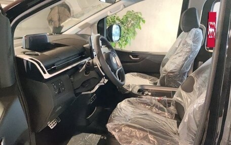 Hyundai Staria, 2024 год, 8 990 000 рублей, 8 фотография