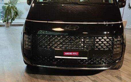 Hyundai Staria, 2024 год, 8 990 000 рублей, 2 фотография