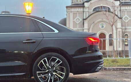 Audi A4, 2020 год, 2 900 000 рублей, 5 фотография