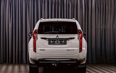 Mitsubishi Pajero Sport III рестайлинг, 2018 год, 2 595 000 рублей, 5 фотография