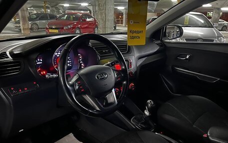 KIA Rio III рестайлинг, 2013 год, 809 000 рублей, 7 фотография