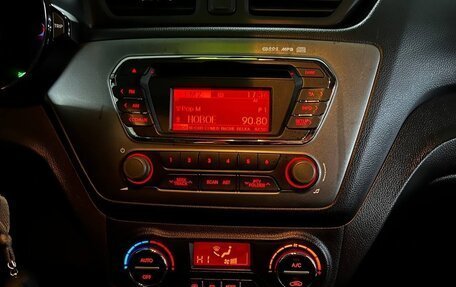 KIA Rio III рестайлинг, 2013 год, 809 000 рублей, 11 фотография