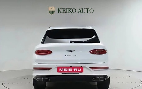 Bentley Bentayga I, 2022 год, 20 650 000 рублей, 18 фотография