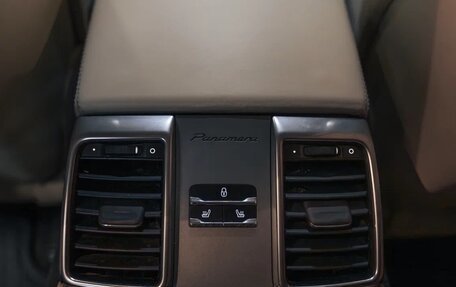 Porsche Panamera II рестайлинг, 2015 год, 3 000 000 рублей, 7 фотография