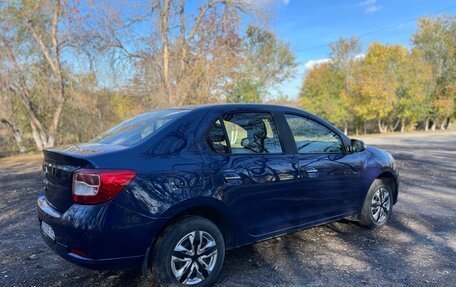 Renault Logan II, 2016 год, 1 000 000 рублей, 6 фотография