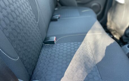 Renault Logan II, 2016 год, 1 000 000 рублей, 17 фотография