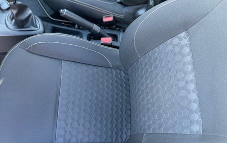 Renault Logan II, 2016 год, 1 000 000 рублей, 16 фотография