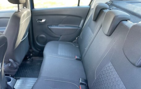 Renault Logan II, 2016 год, 1 000 000 рублей, 18 фотография