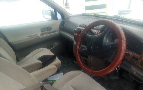 Nissan Rnessa, 2000 год, 200 000 рублей, 12 фотография