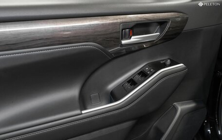 Toyota Highlander, 2025 год, 5 700 000 рублей, 17 фотография